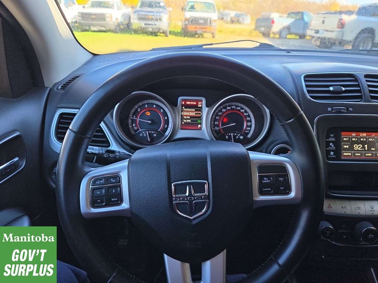 2017-dodge-journey-image-18