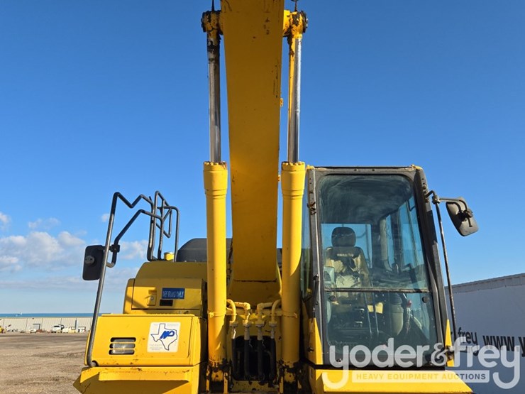 komatsu-pc210-image-27