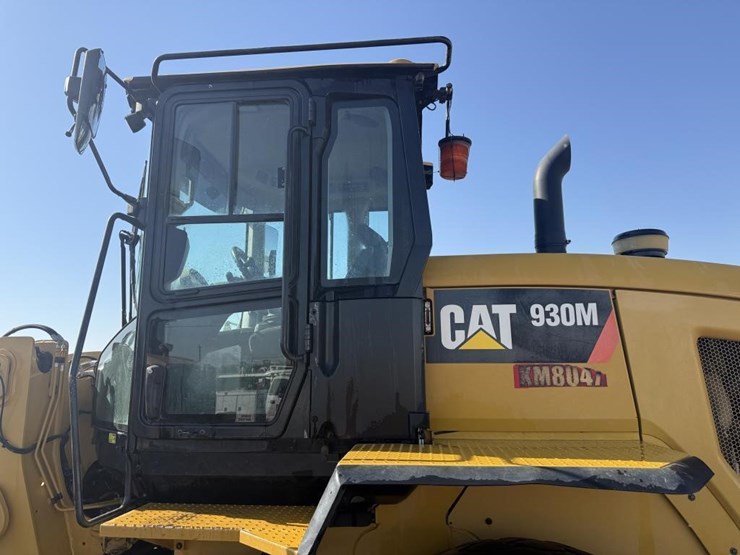 2018-caterpillar-930m-image-43