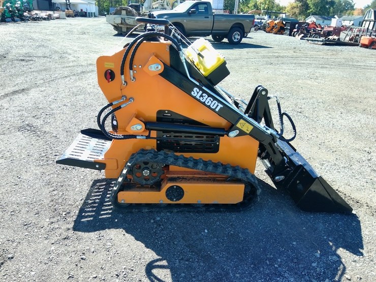 sdlool-sl360t-mini-skid-image-4