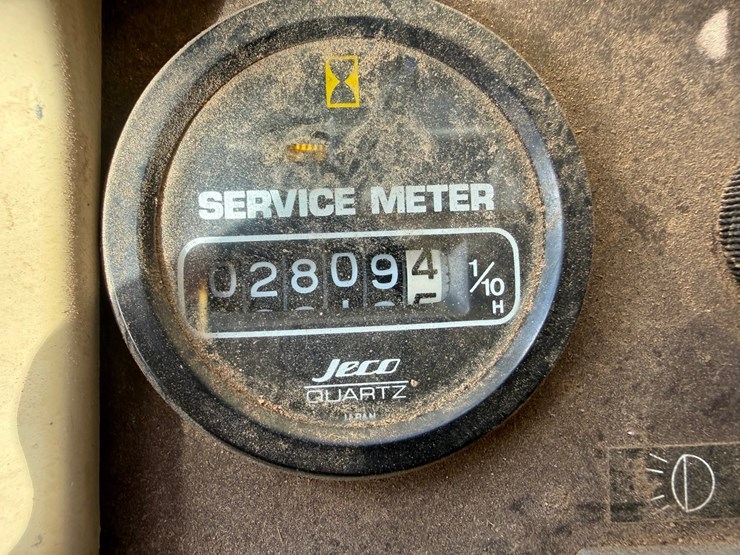 #3534-•-komatsu-gd305a-motor-grader-image-94