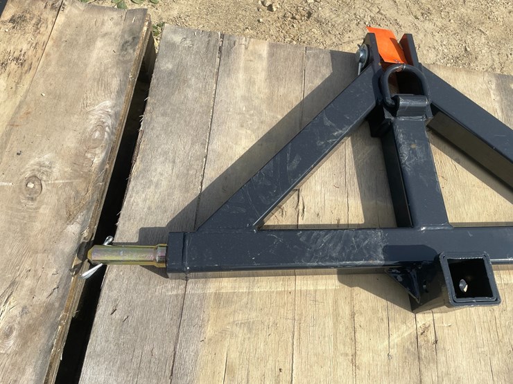 #2042-•-wolverine-skid-steer-quick-hitch-mount-image-2