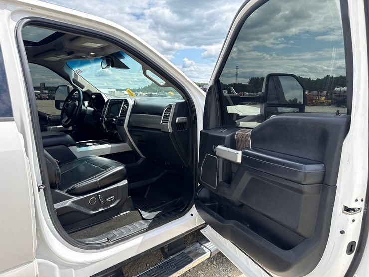 2017-ford-f350-image-62