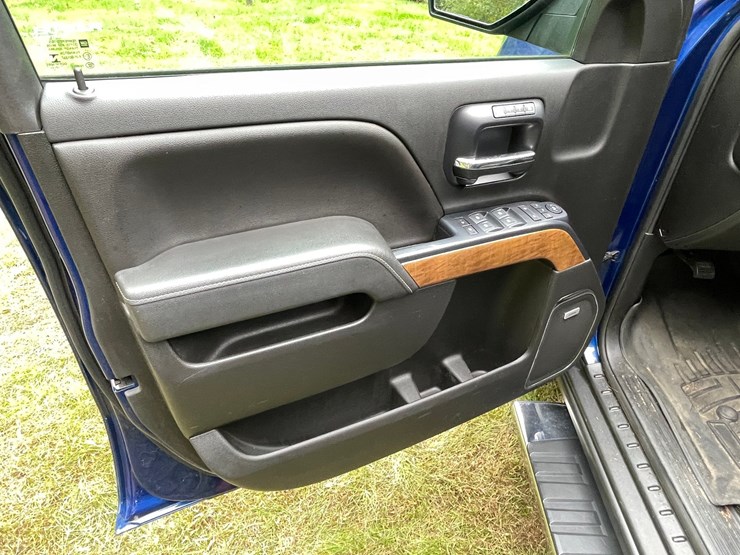2014-chevrolet-1500-image-60
