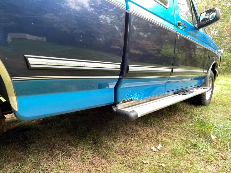1995-ford-f150-xlt-image-36