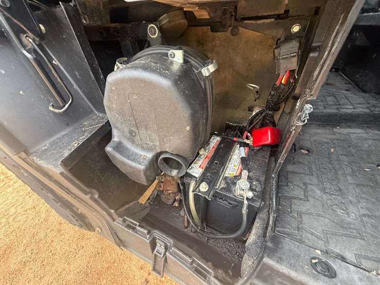 2018-kawasaki-mule-4x4-crew-cab-diesel-(10,323-miles)-image-19
