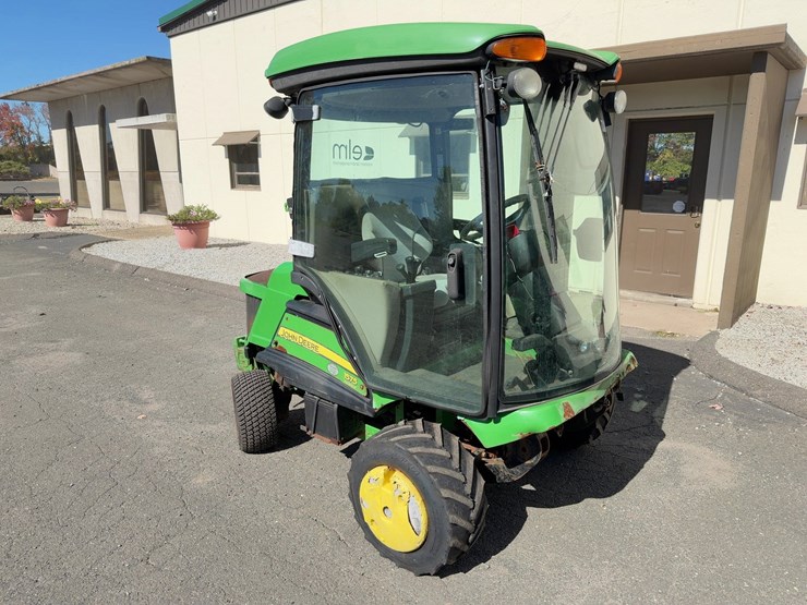 john-deere-1575-image-2