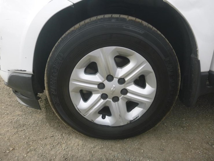 2017-chevrolet-traverse-image-16