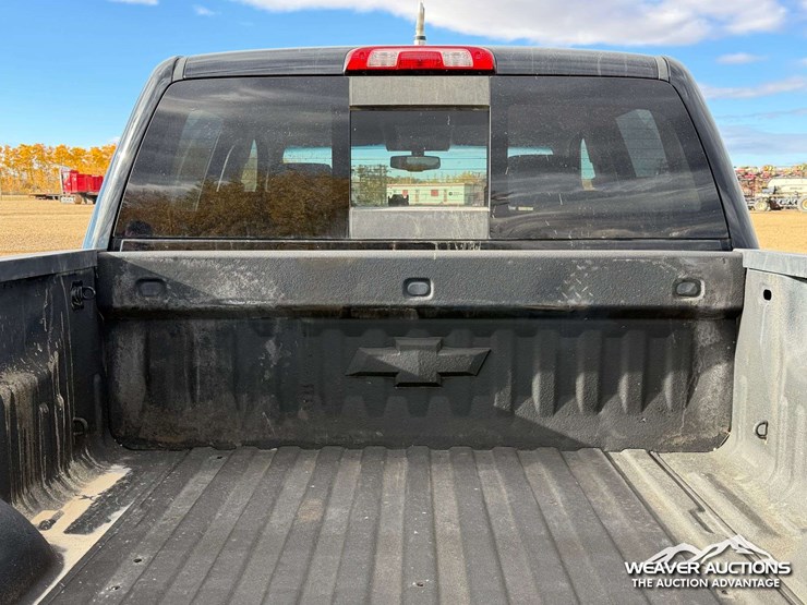 2017-chevrolet-silverado-2500hd-lt-image-36