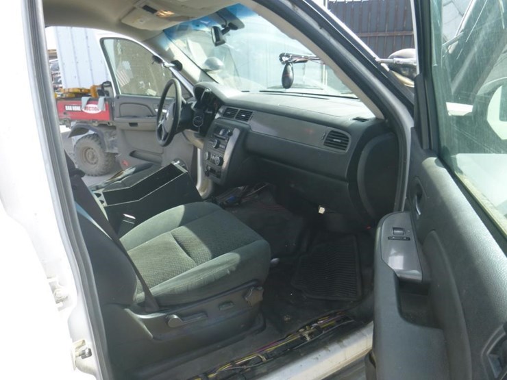 2008-chevrolet-tahoe-image-7