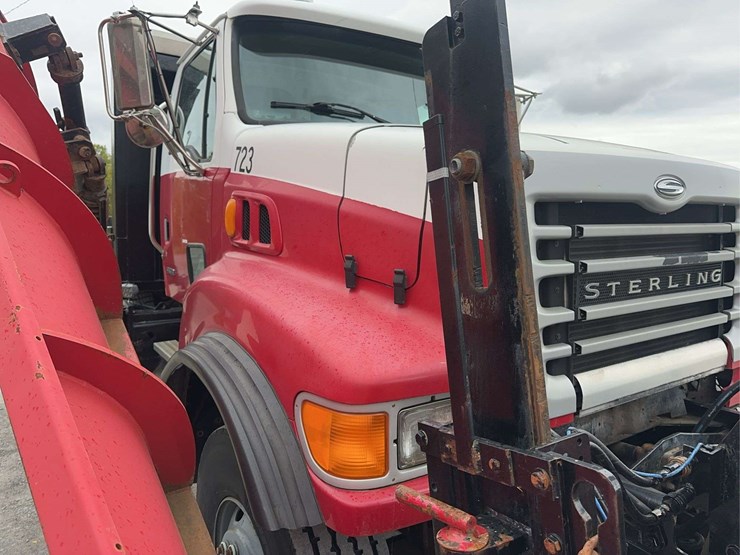 2005-sterling-l8500-image-14