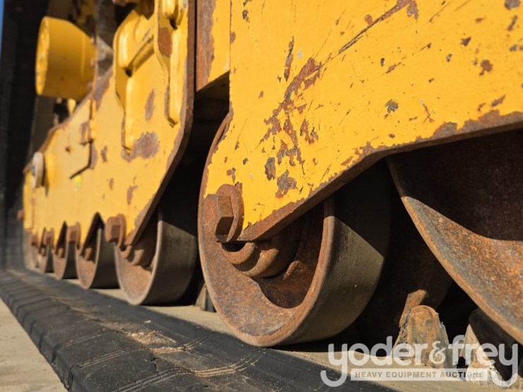 2018-caterpillar-299d2-image-16