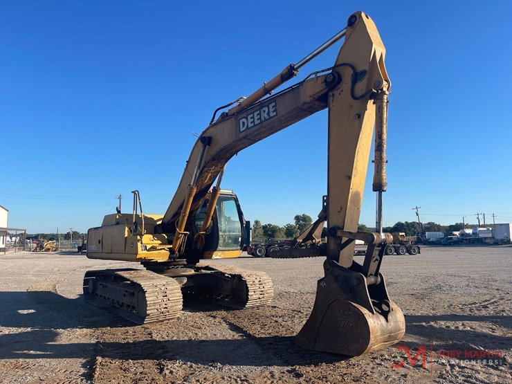 deere-330c-lc-image-5