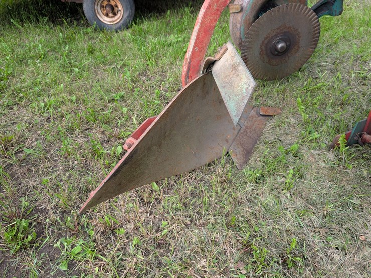 #4061-•-kverneland-3-bottom-plow-image-5