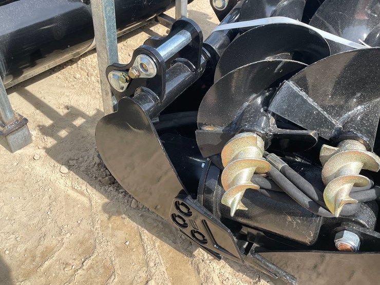 #2028-•-excavator-attachment-set-image-10
