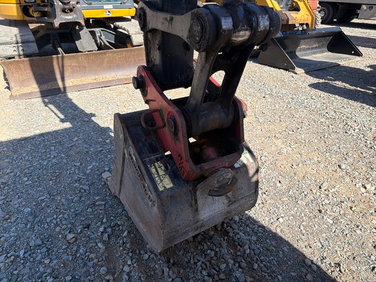 deere-85g-image-37