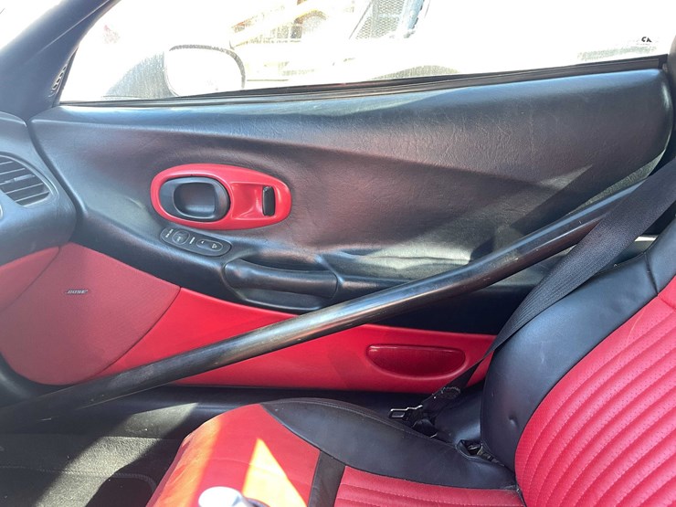 #1789-•-2001-chevy-corvette-(has-wi-title)-image-24