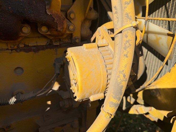 #3534-•-komatsu-gd305a-motor-grader-image-78