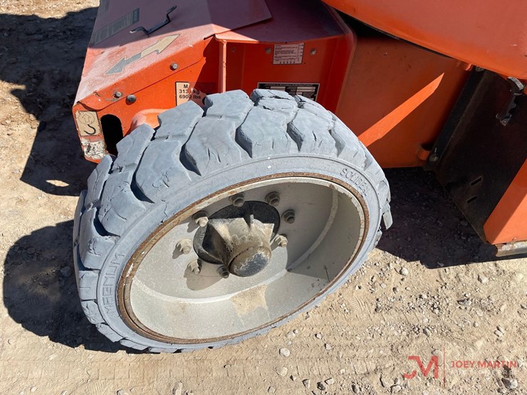 2018-jlg-e450aj-image-12