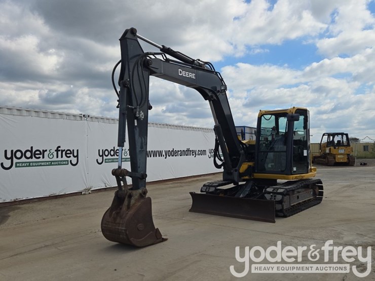 2020-deere-85g-image-1