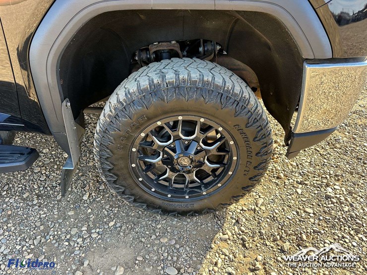 2023-gmc-2500hd-image-37
