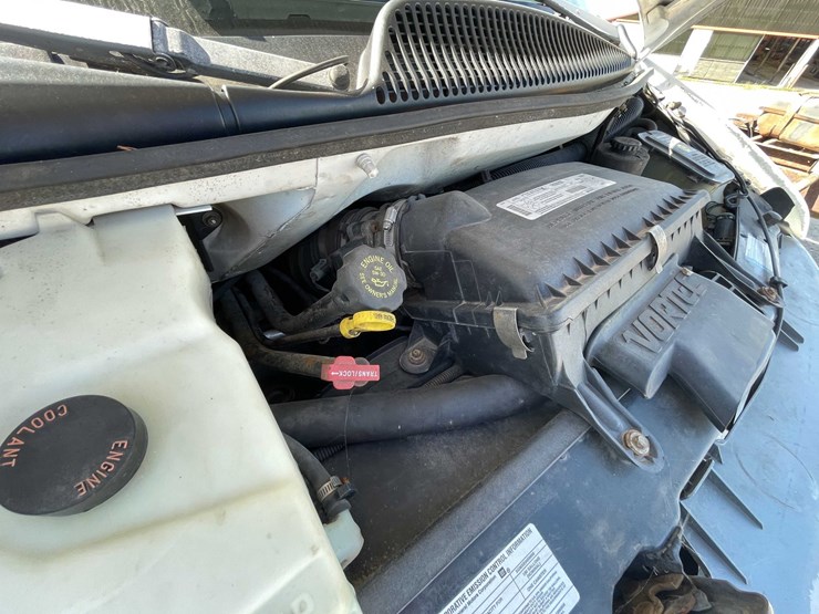 1999-chevrolet-3500-image-47