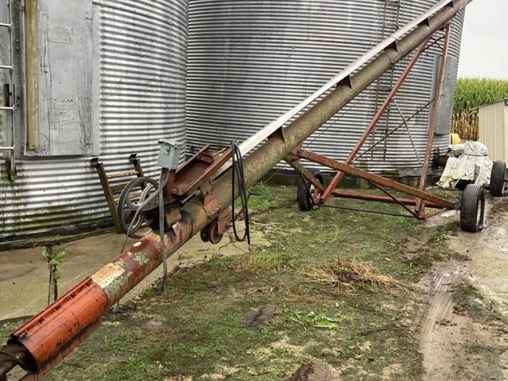 westgo-41'-auger-8125-image-1