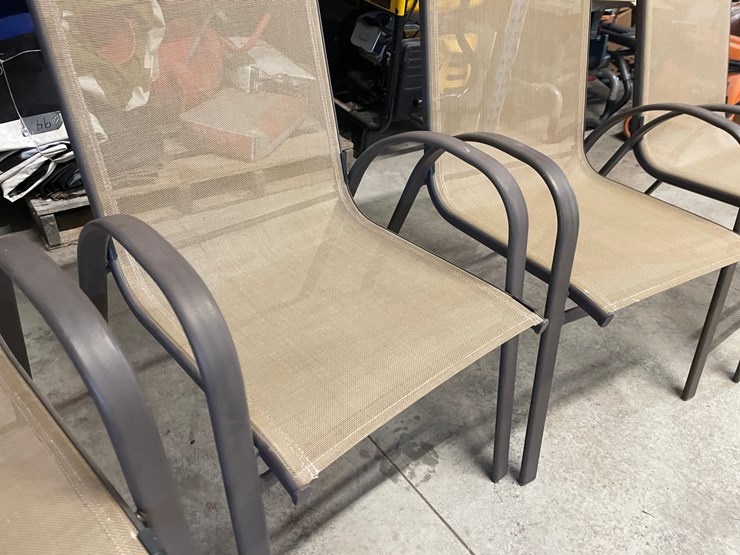 #3163-•-(6)-patio-chairs-image-3
