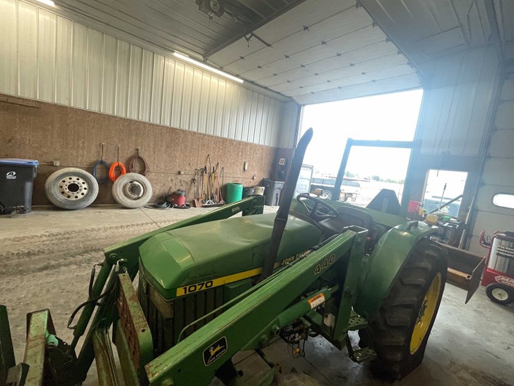 john-deere-1070-image-10