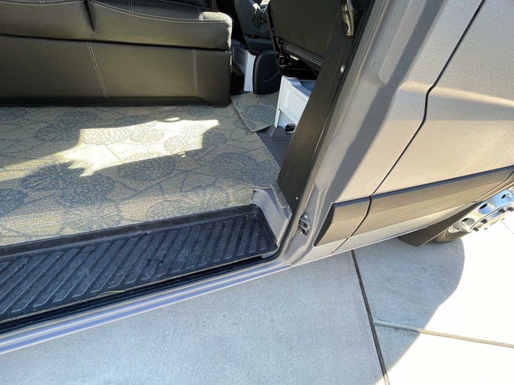 #525-•-2012-mercedes-benz-sprinter-(title-in-delay)-(green-bay,-wi)-image-57