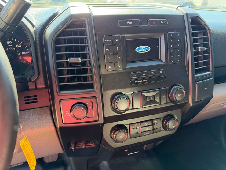 2018-ford-f150-image-13