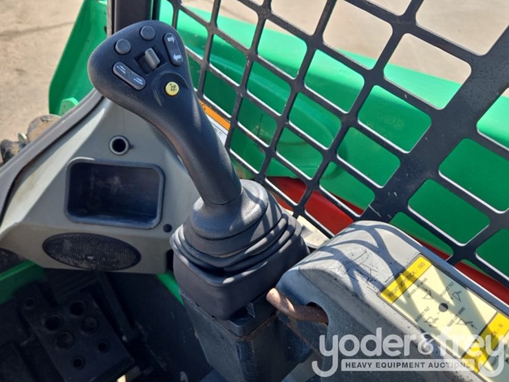 2020-bobcat-t550-image-54