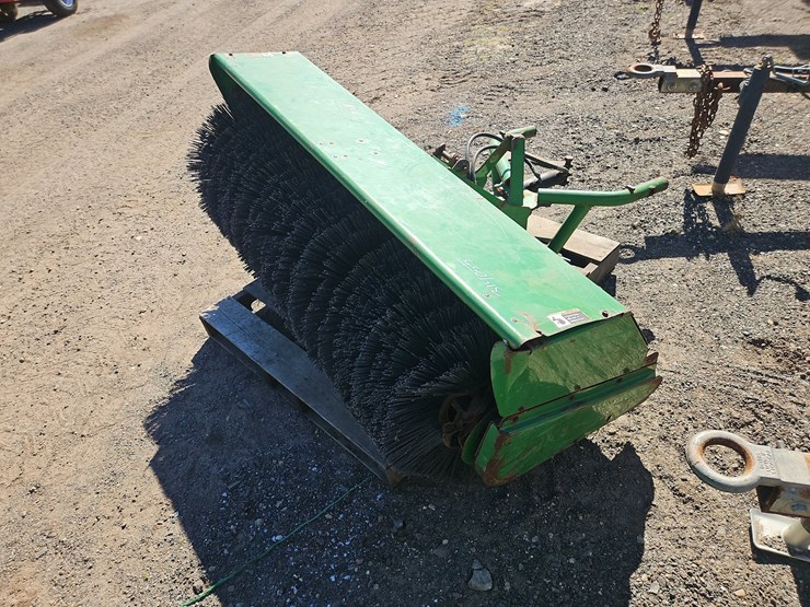 john-deere-1575-image-6