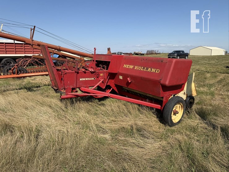 new-holland-270-image-5