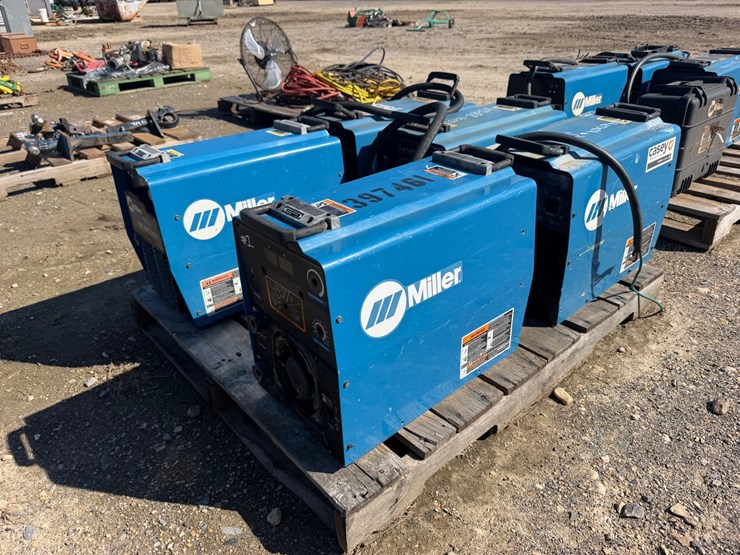 #7513-•-miller-xmt350-arc-welders-dc-volts-32/34-dc-amps-300/350-image-3