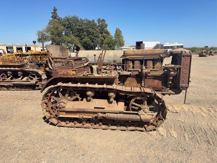 caterpillar-30-image-2