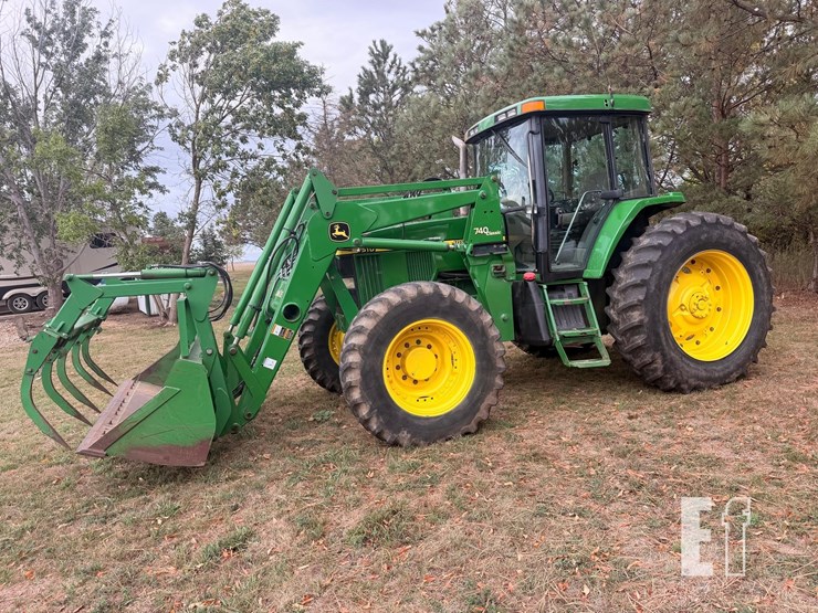 2000-john-deere-7510-image-5