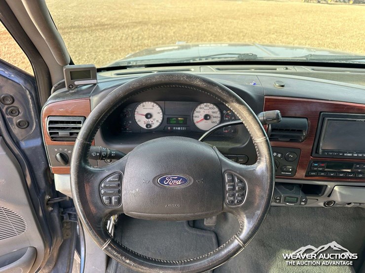 2005-ford-f350-image-12
