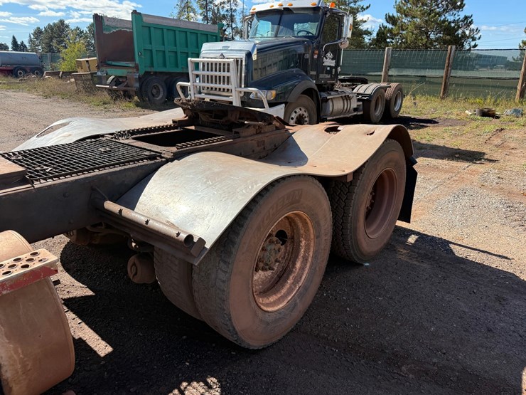kenworth-t800-image-15