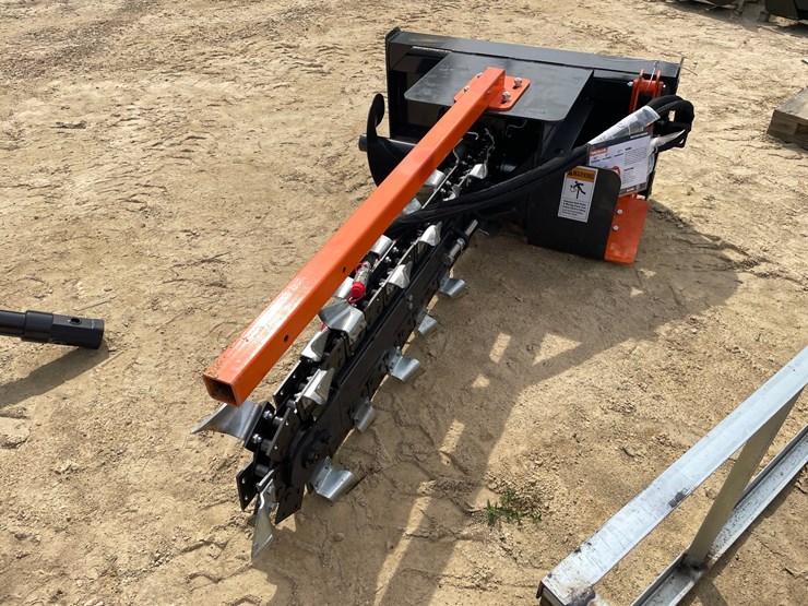 #2047-•-wolverine-skid-steer-trencher-attachment-image-2