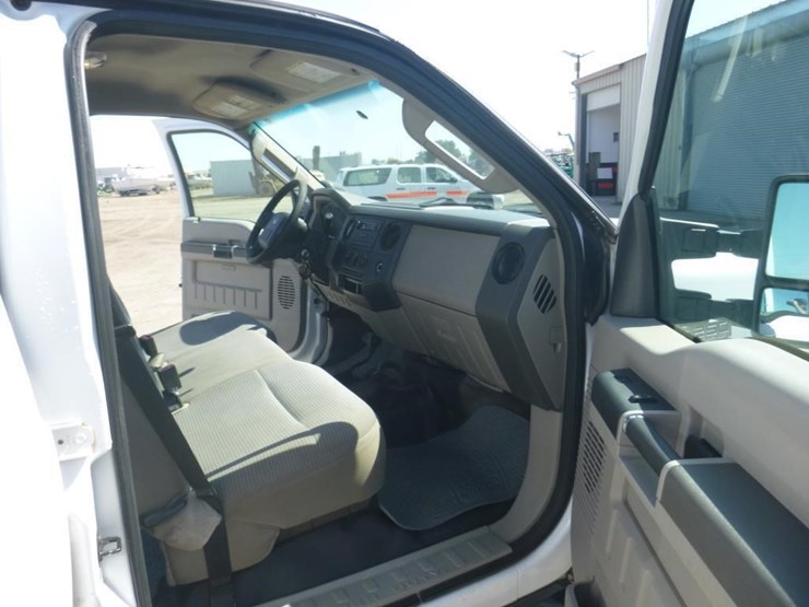 2010-ford-f250-image-6