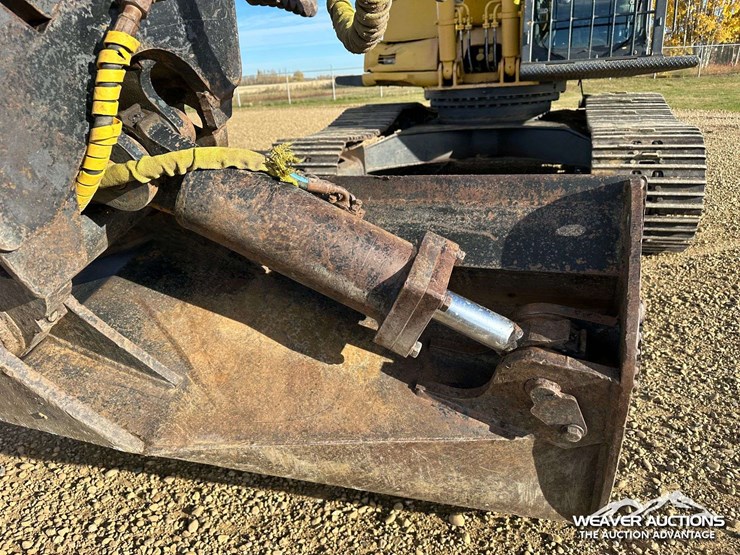 komatsu-pc270-lc-6le-image-29
