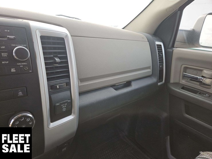 2012-dodge-2500-image-23