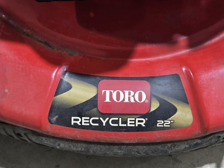 toro-personal-pace-self-propelled-22"-mower-image-3