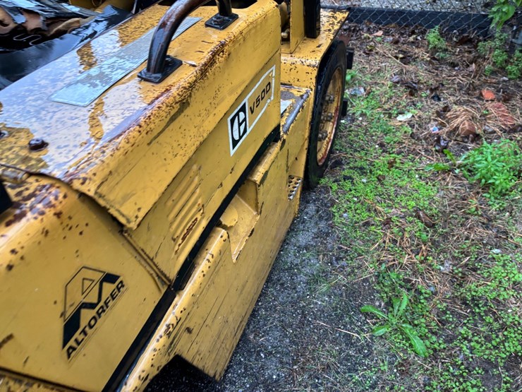caterpillar-v50b-image-20