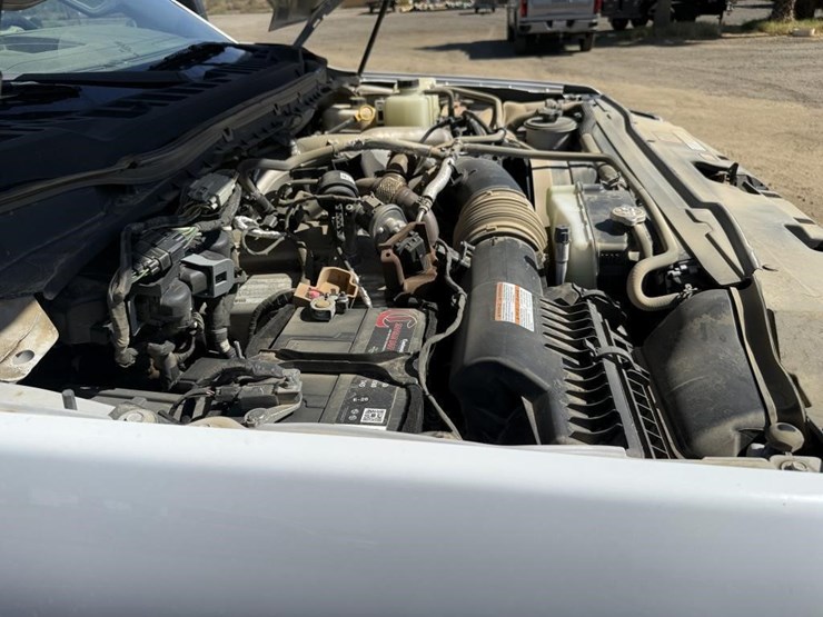 2024-ford-f350-xl-image-49
