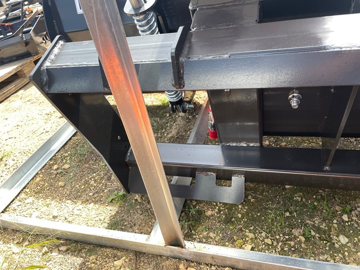 #2024-•-wolverine-skid-steer-dozer-blade-attachment-image-17