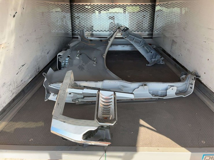 2024-ford-f350-image-10