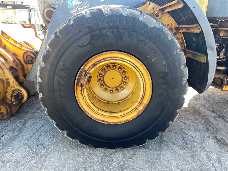 deere-724k-image-27