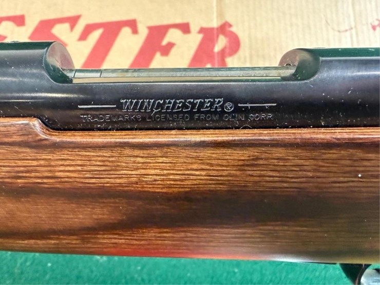 winchester-mdl.70-300-wsm-rifle-image-11